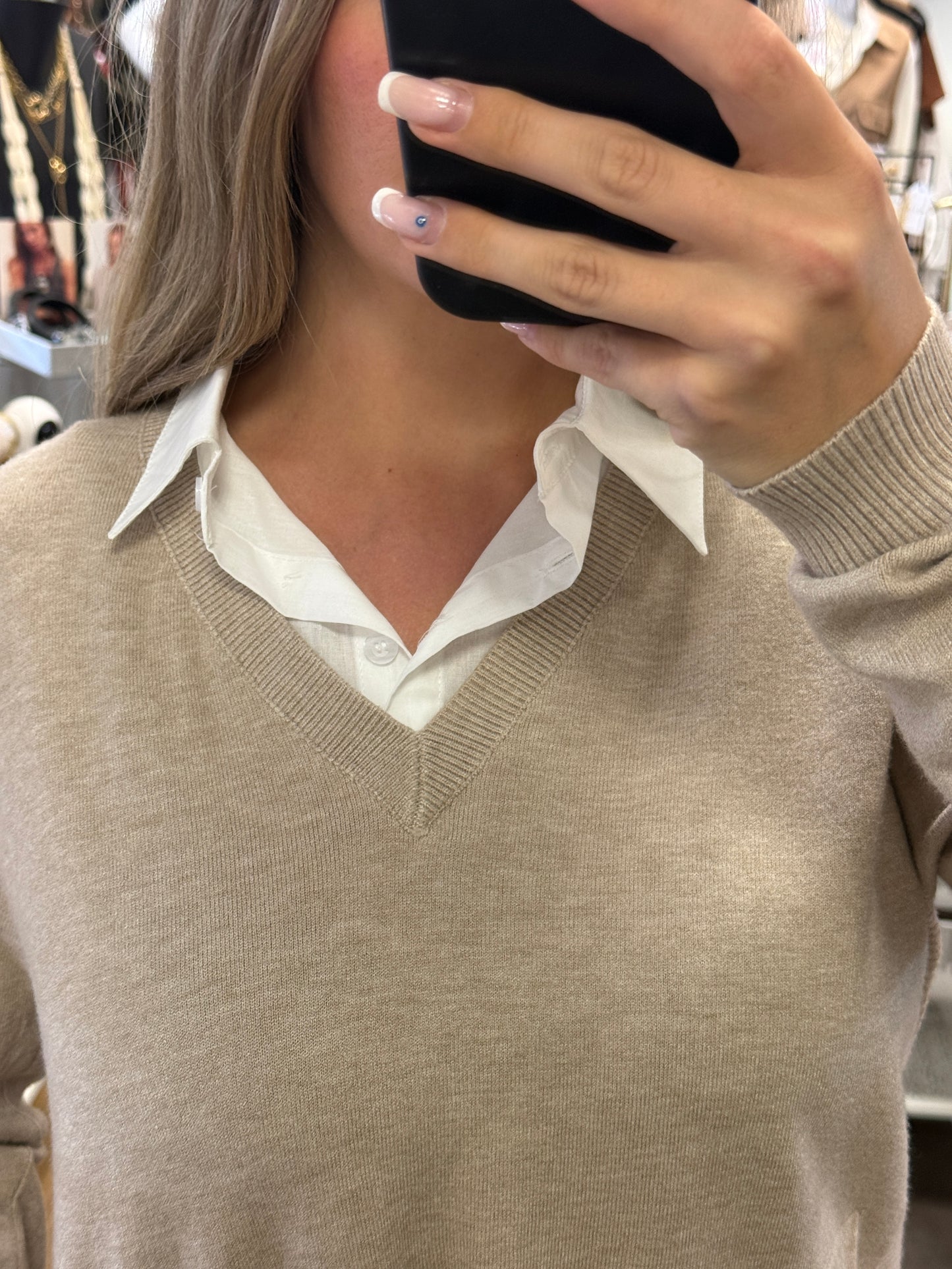 pull avec faux col chemise