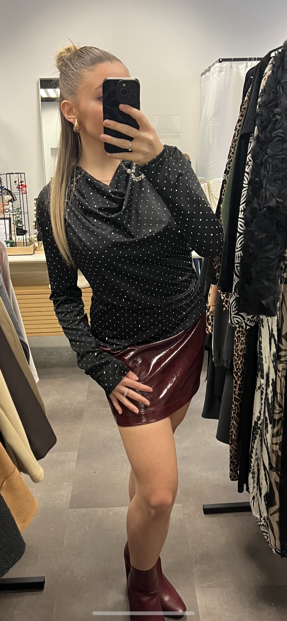 (22) jupe bordeau vintage