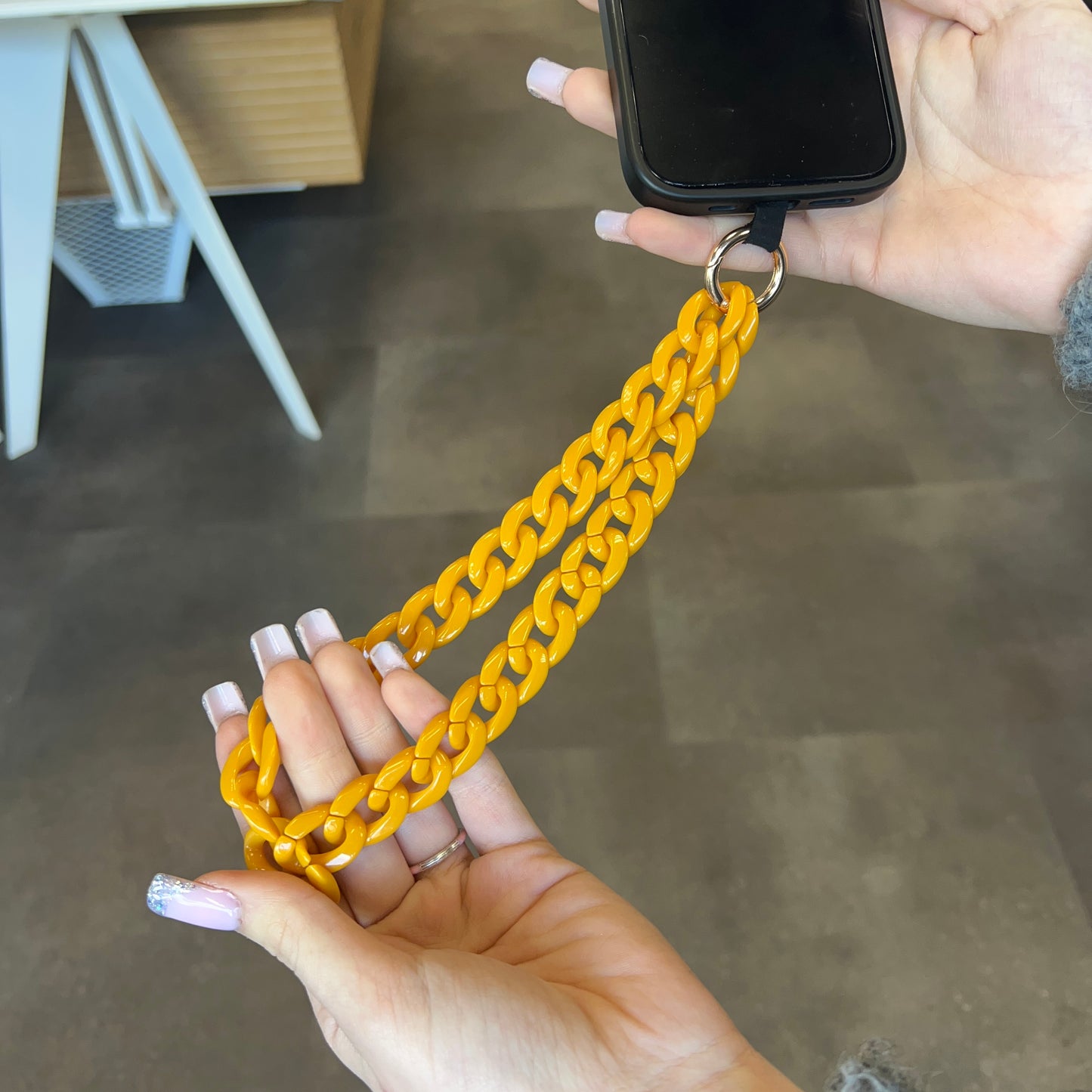 chaîne de téléphone