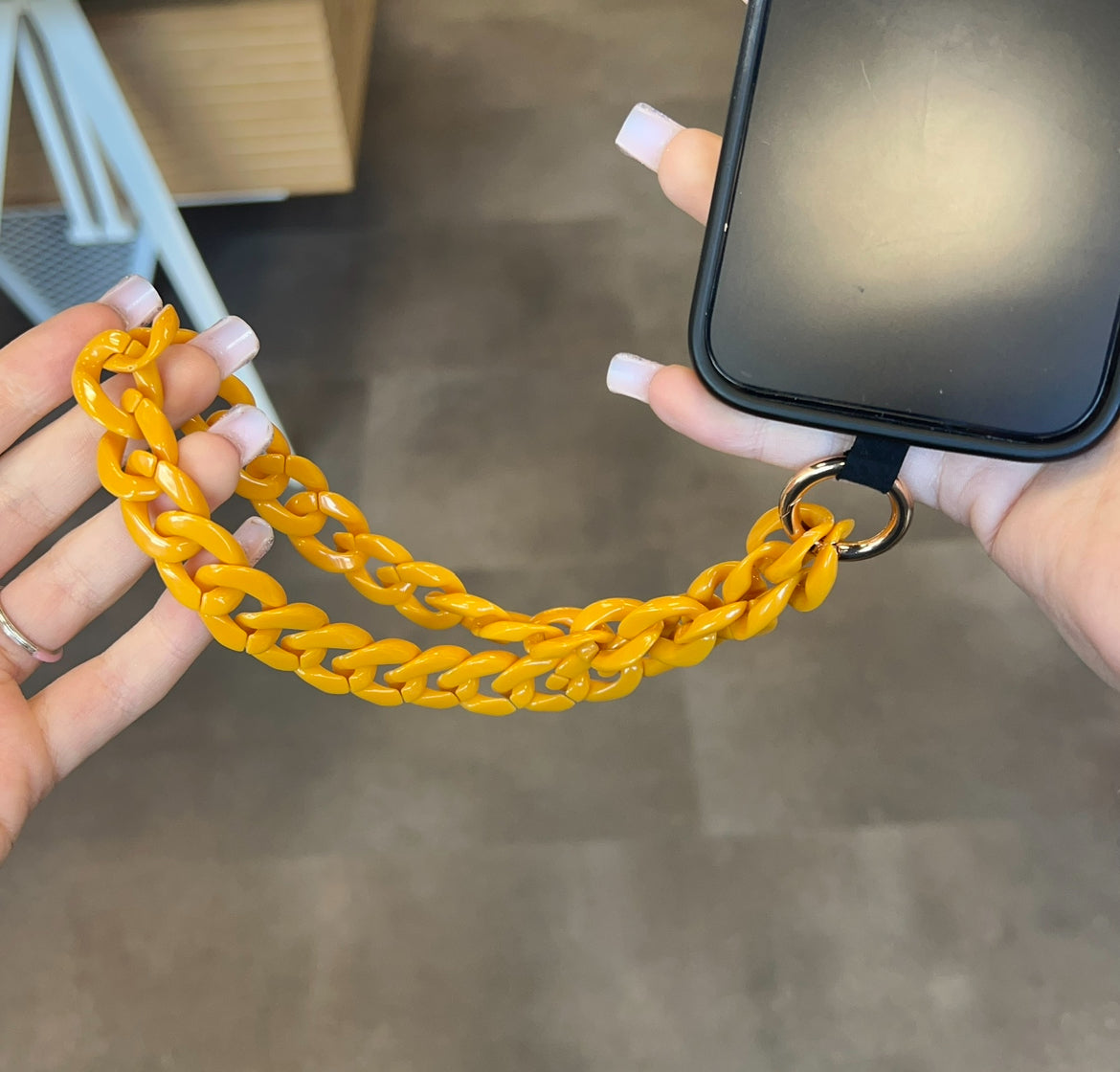 ACCESSOIRE DE TÉLÉPHONE