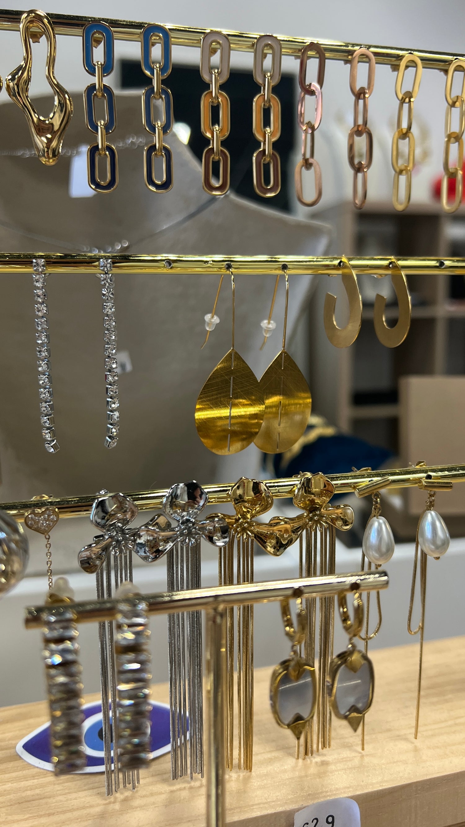BOUCLES D’OREILLES, PIERCING, EAR CUFF