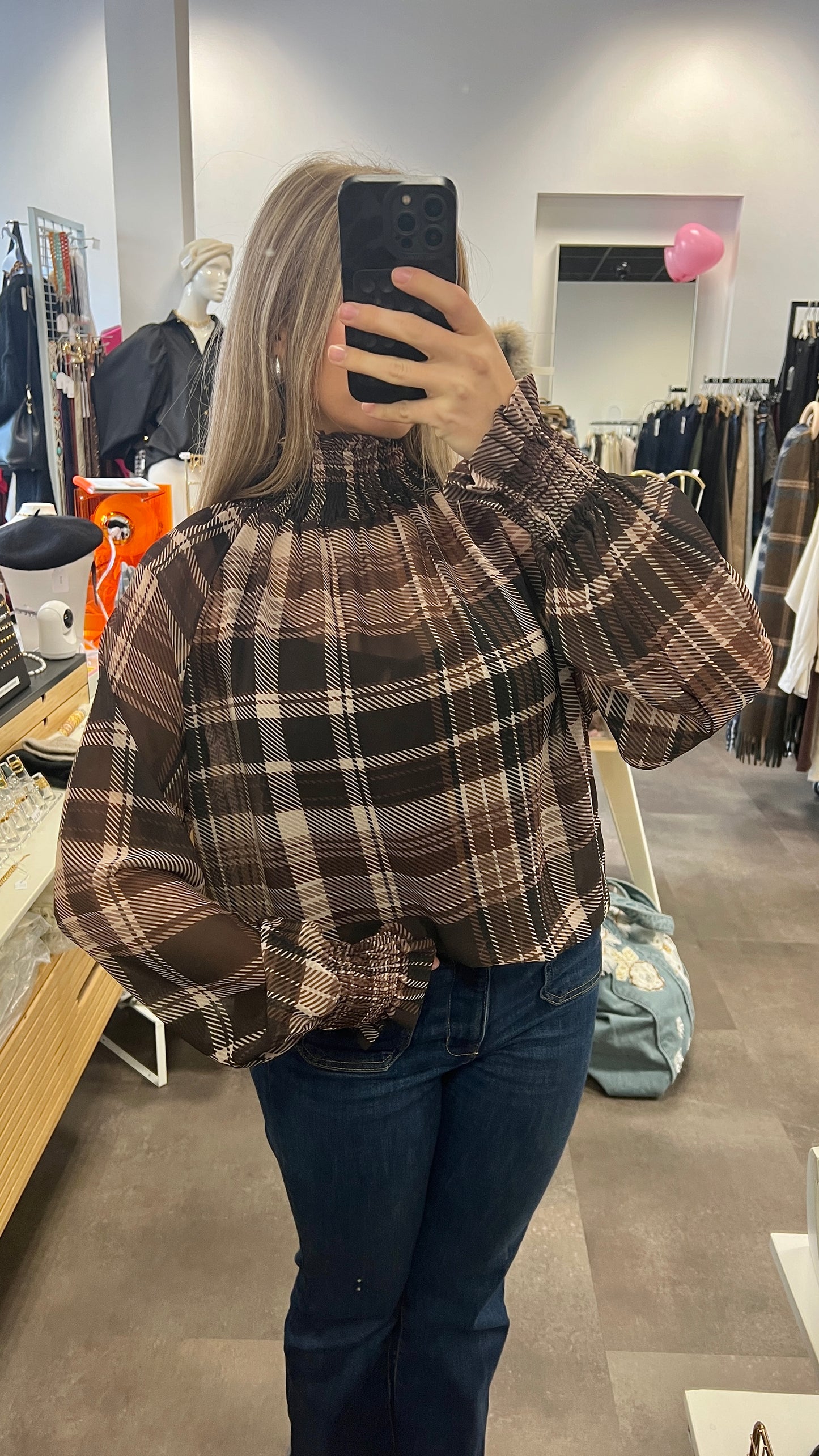 blouse à carreaux