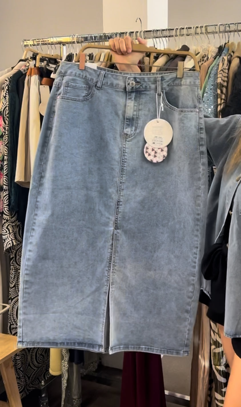 (35) jupe en jean grande taille