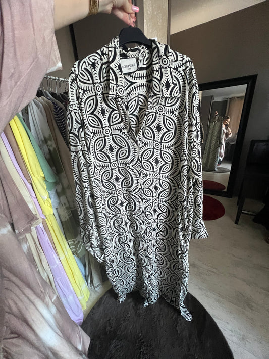 (11) robe à motifs