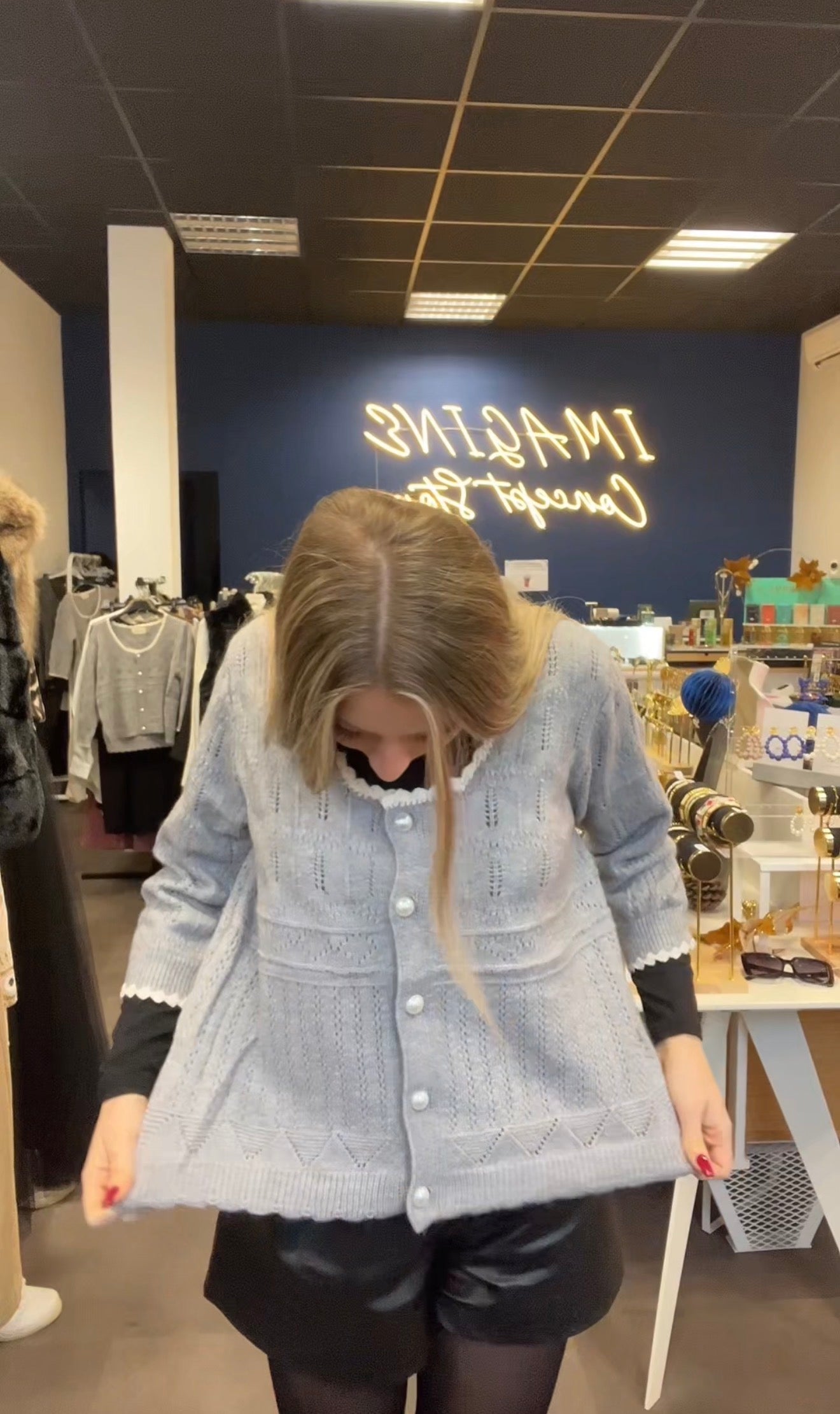 veste tendance avec boutons champignons nacrés
