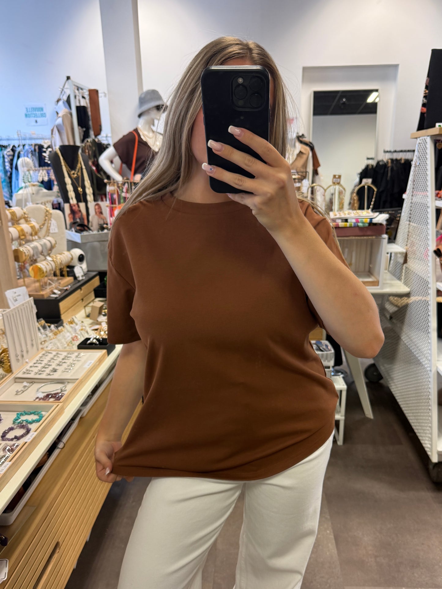 t shirt marron