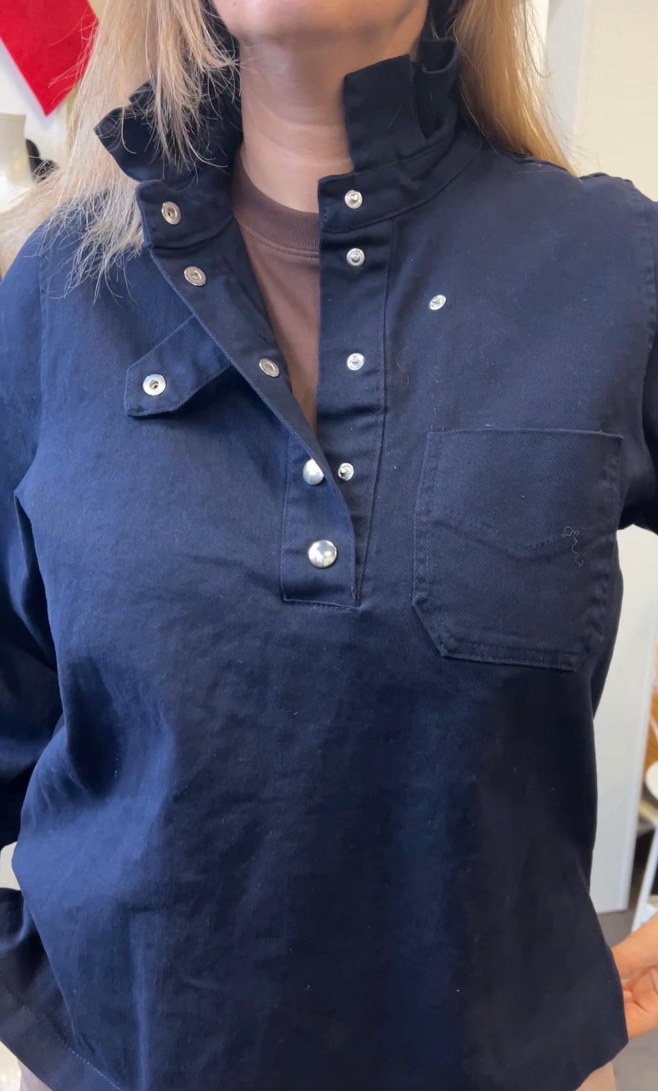 veste en jean bleu