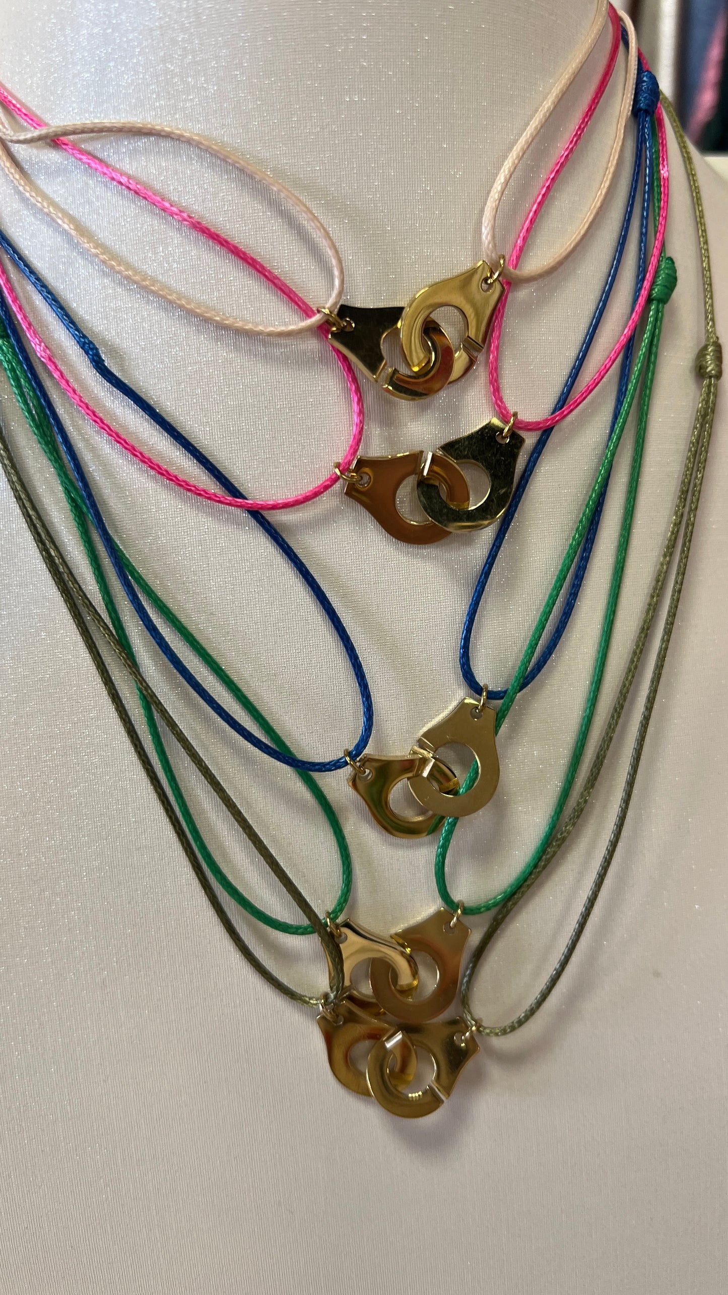 collier menottes